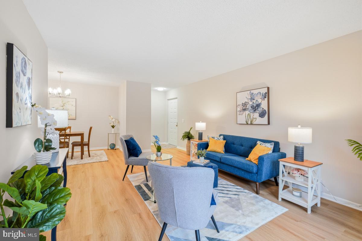 LEISURE WORLD - Residential