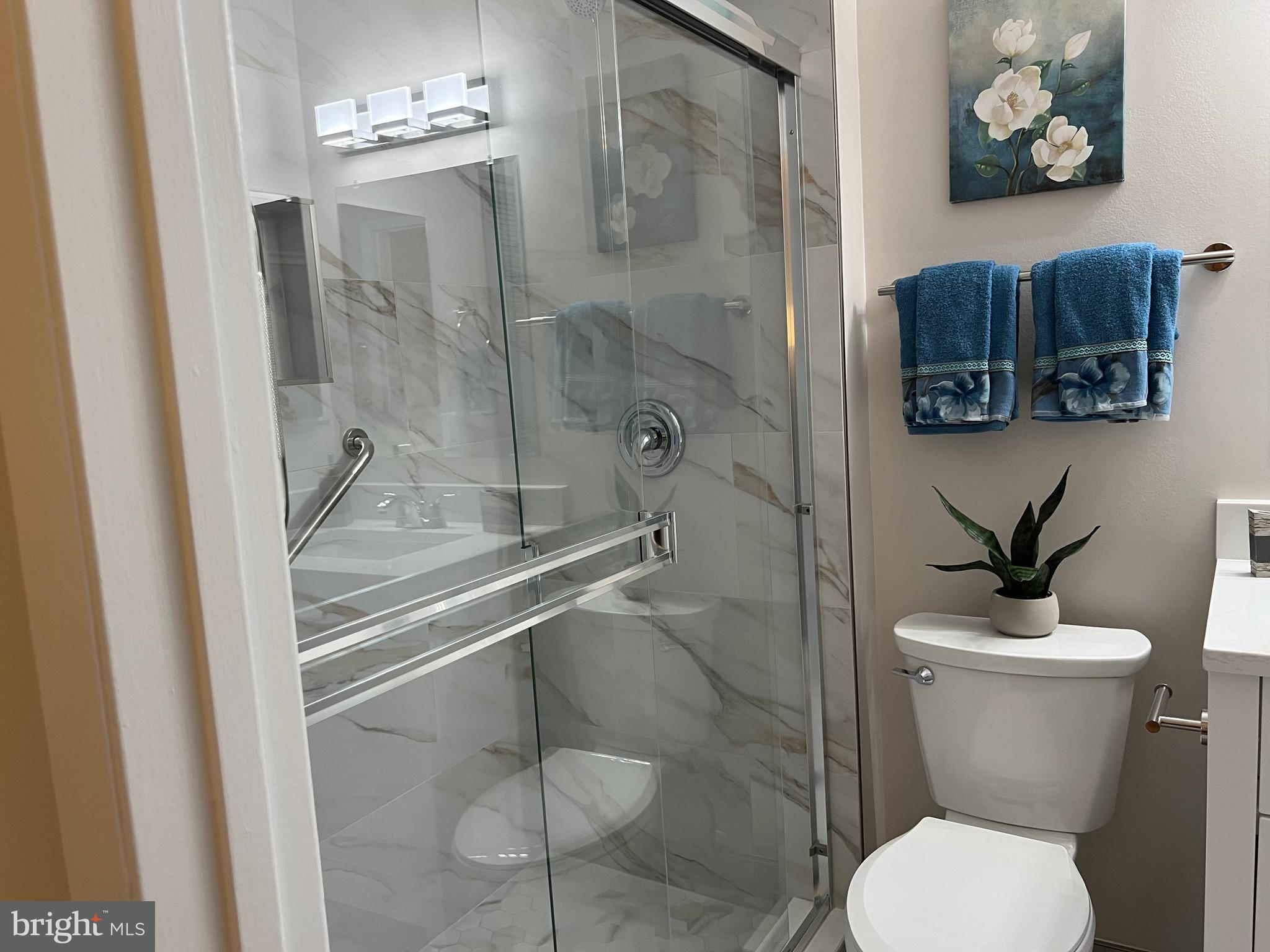 LEISURE WORLD - Residential