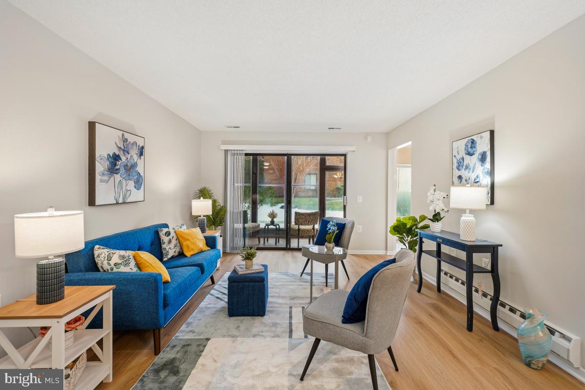 LEISURE WORLD - Residential