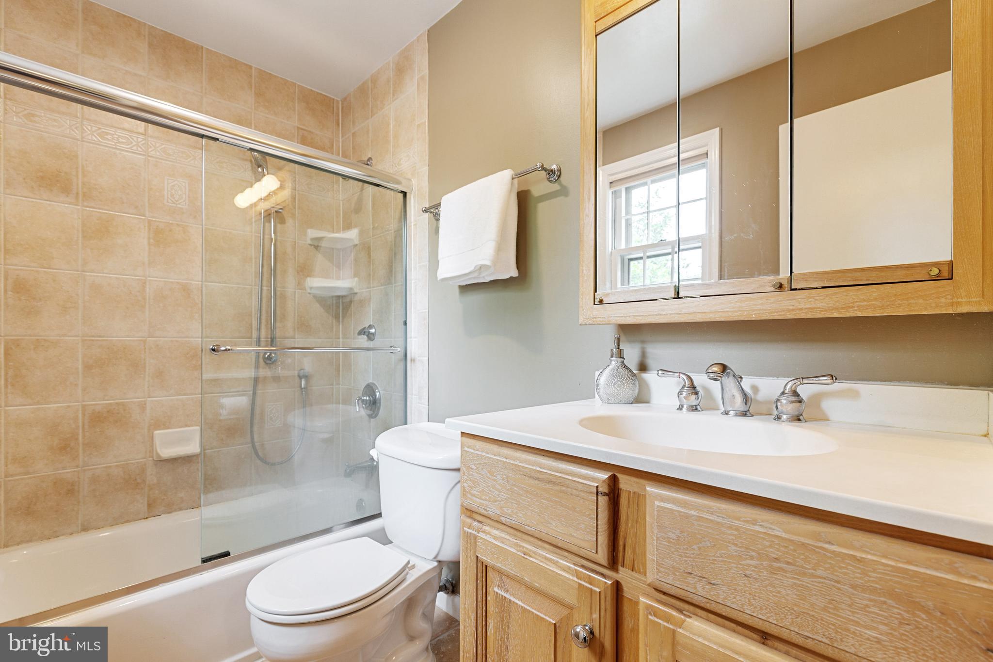 WESTMORELAND SQUARE - Residential