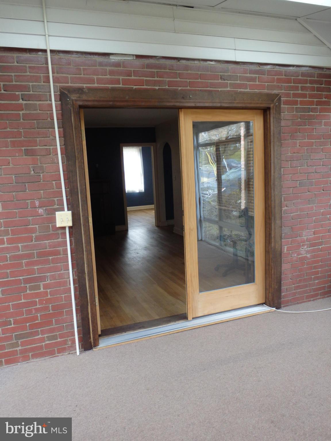 HILLWOOD - Residential