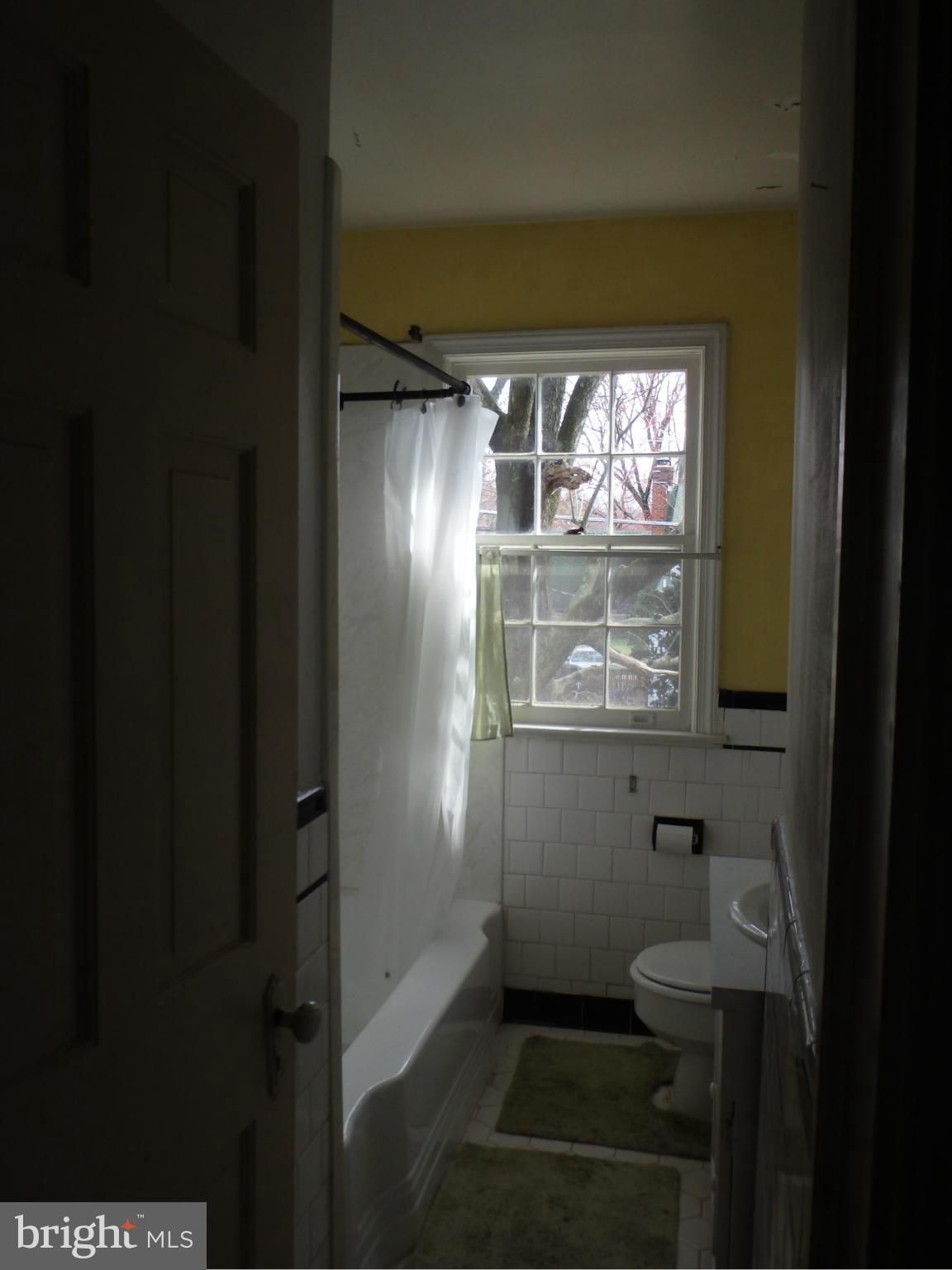 HILLWOOD - Residential