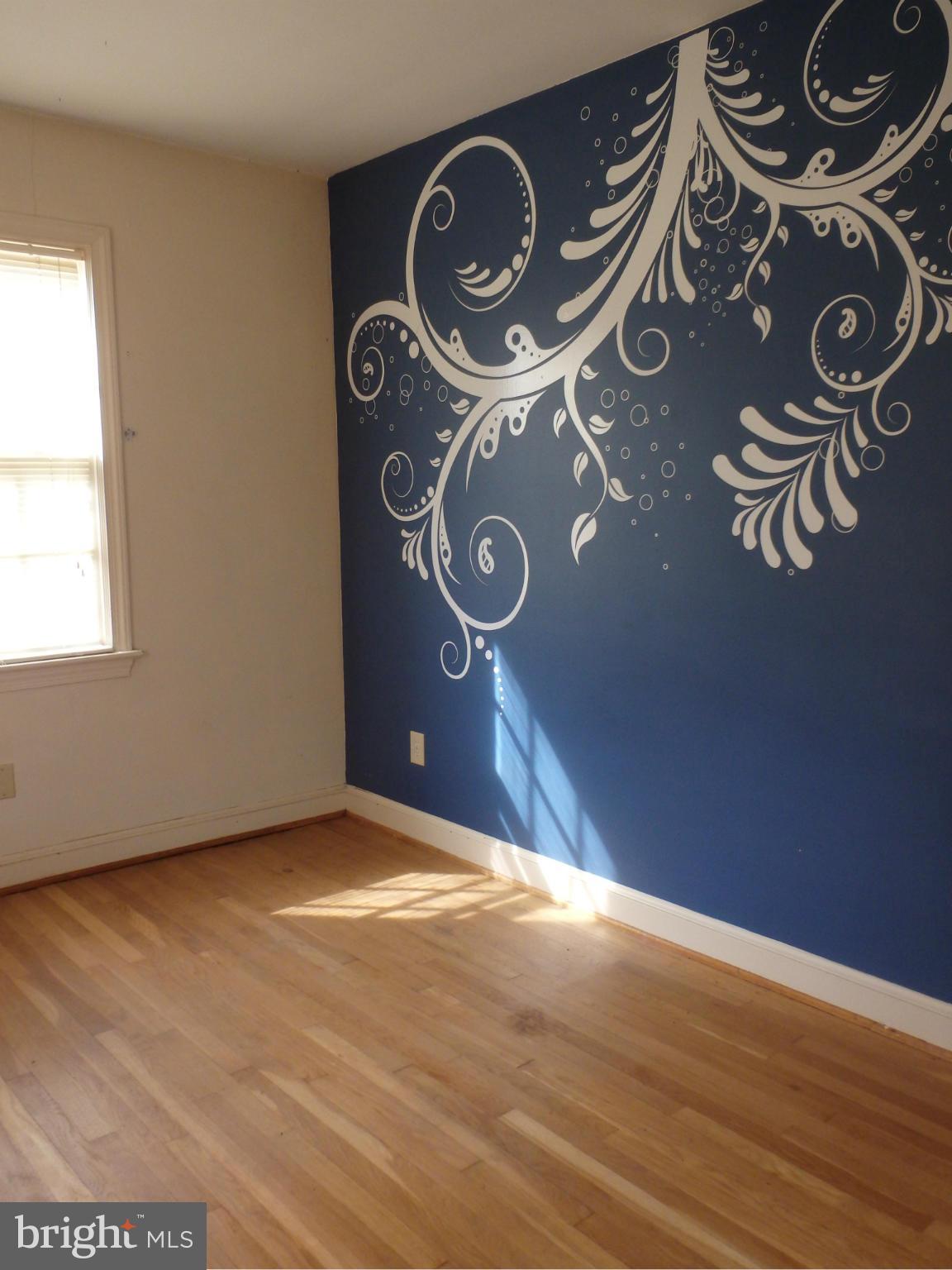 HILLWOOD - Residential