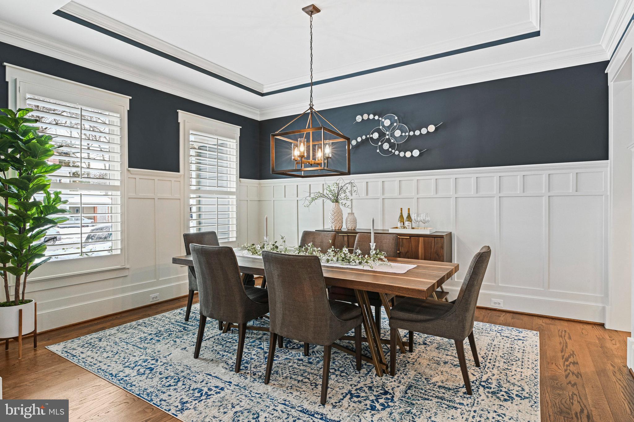 VIENNA WOODS - Residential