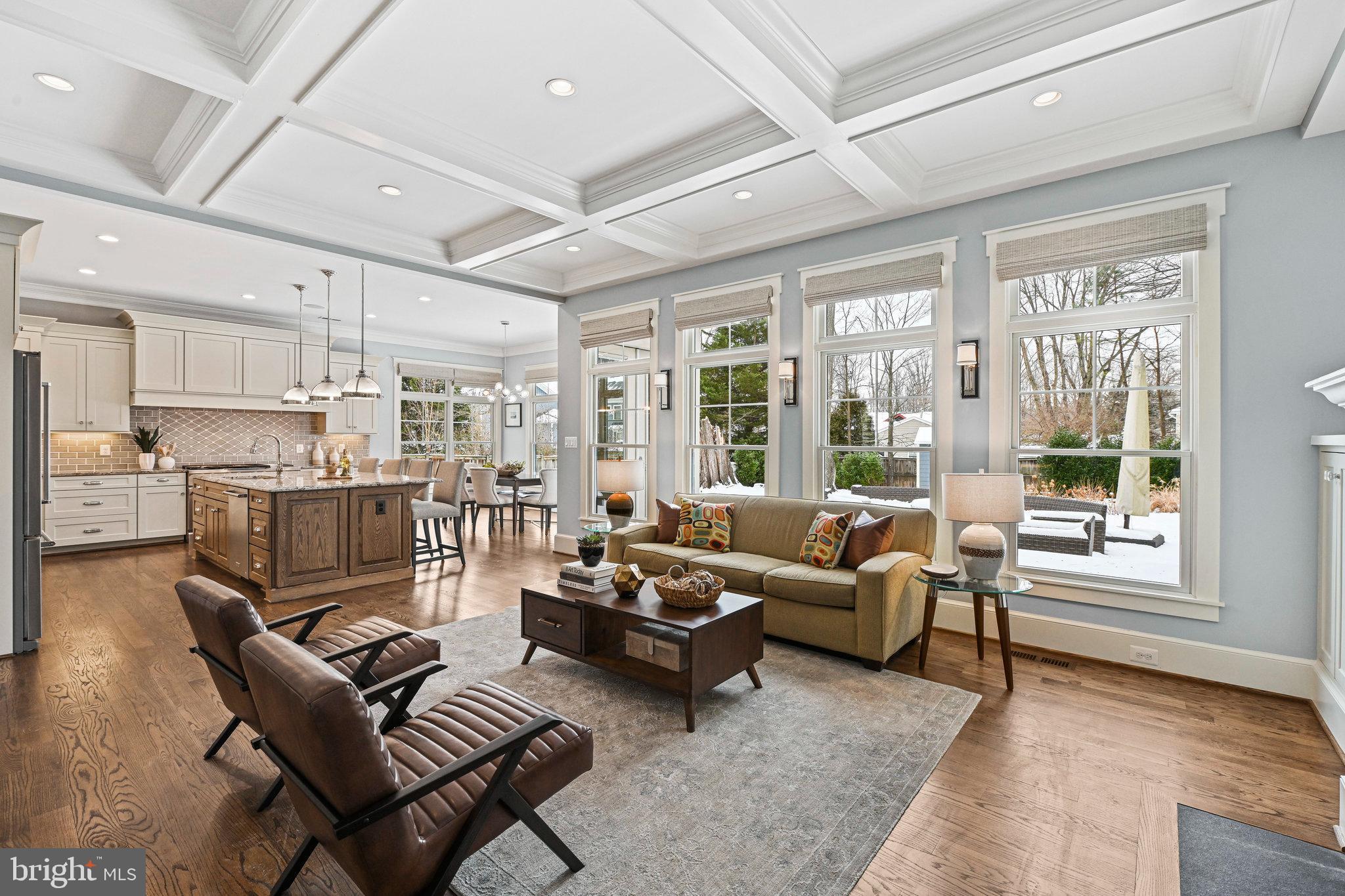 VIENNA WOODS - Residential