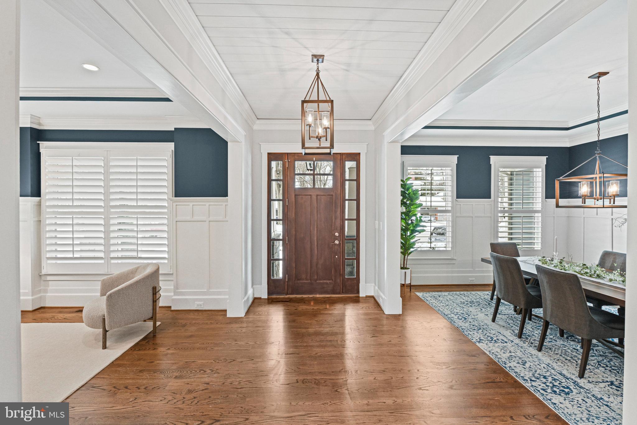 VIENNA WOODS - Residential