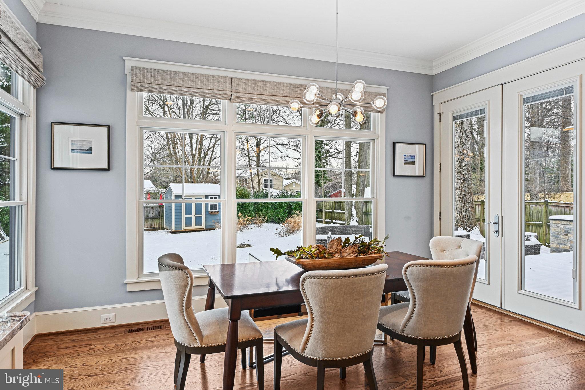 VIENNA WOODS - Residential