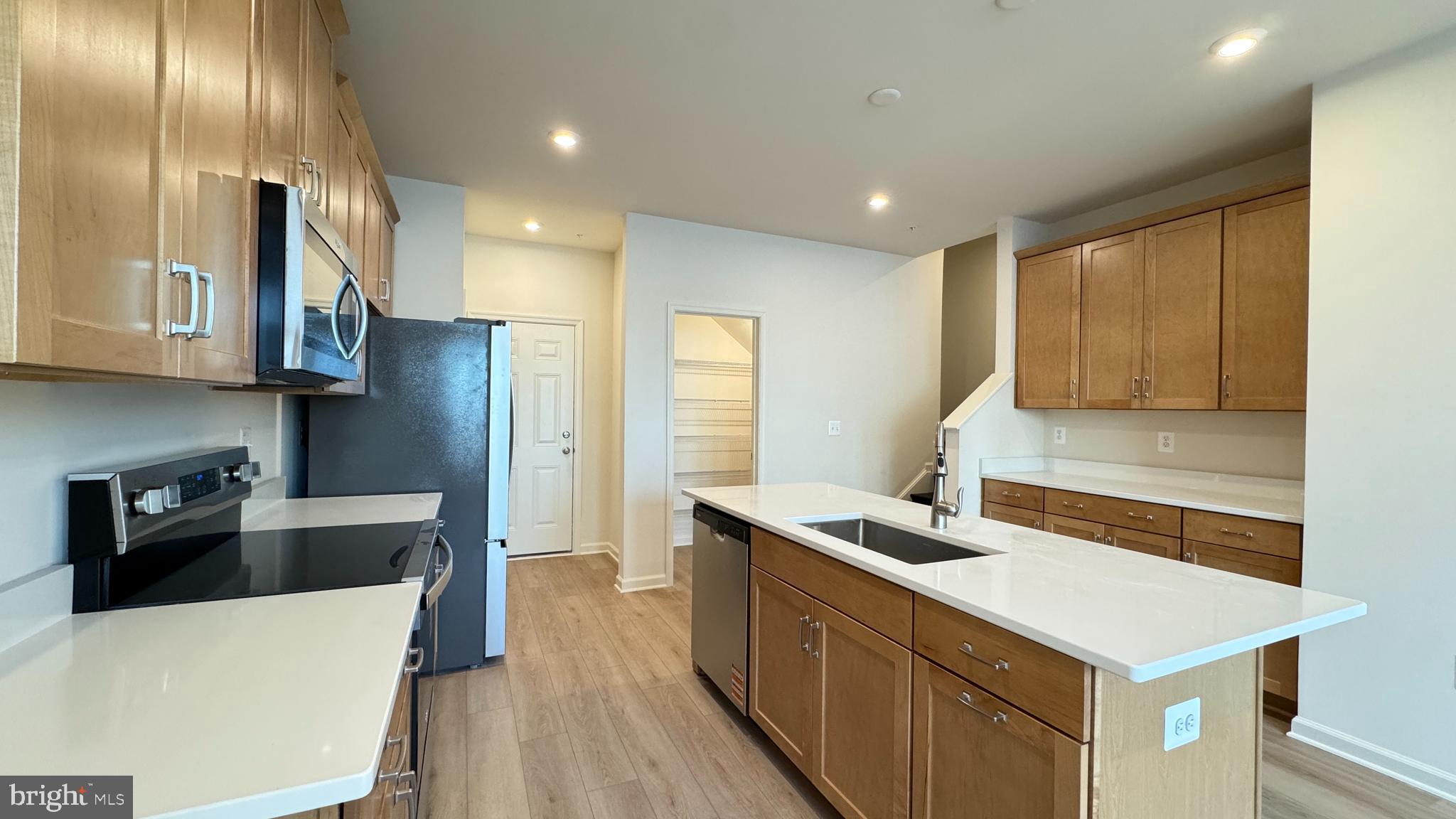 2613 RIVER BIRCH ROAD