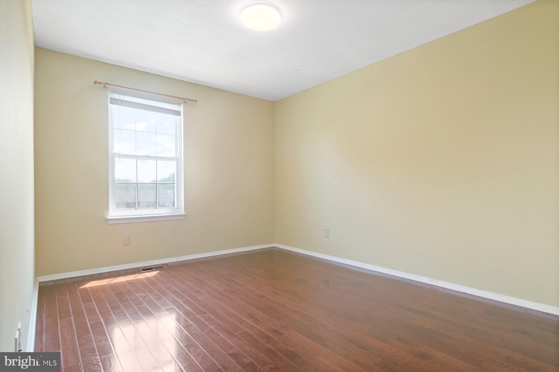 OAKHURST - Residential