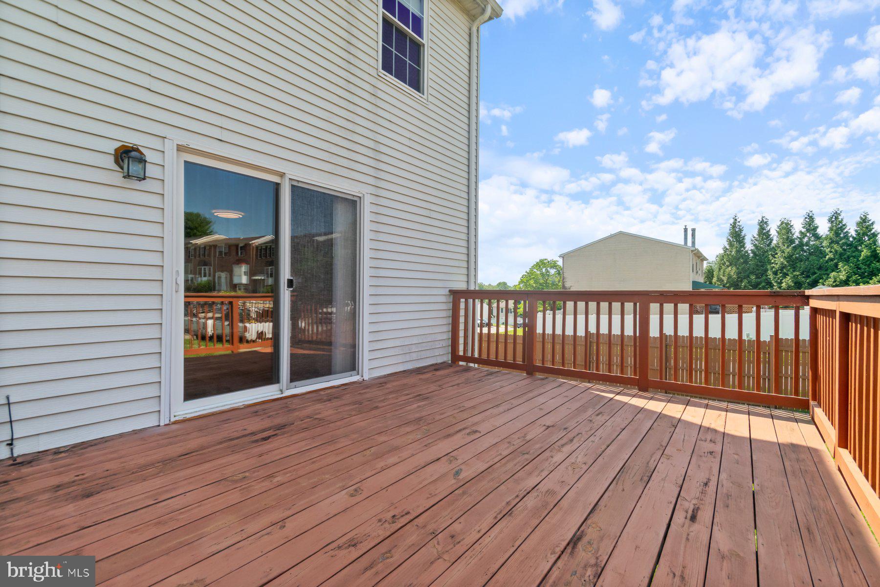 OAKHURST - Residential