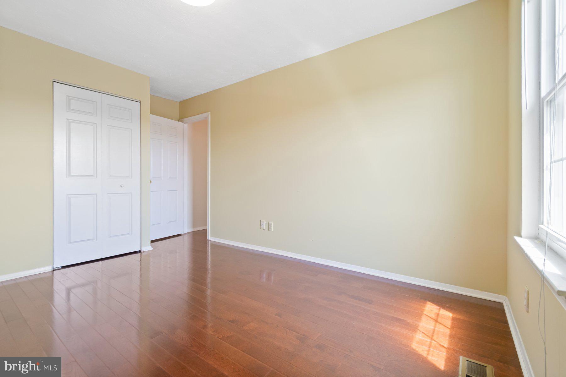 OAKHURST - Residential