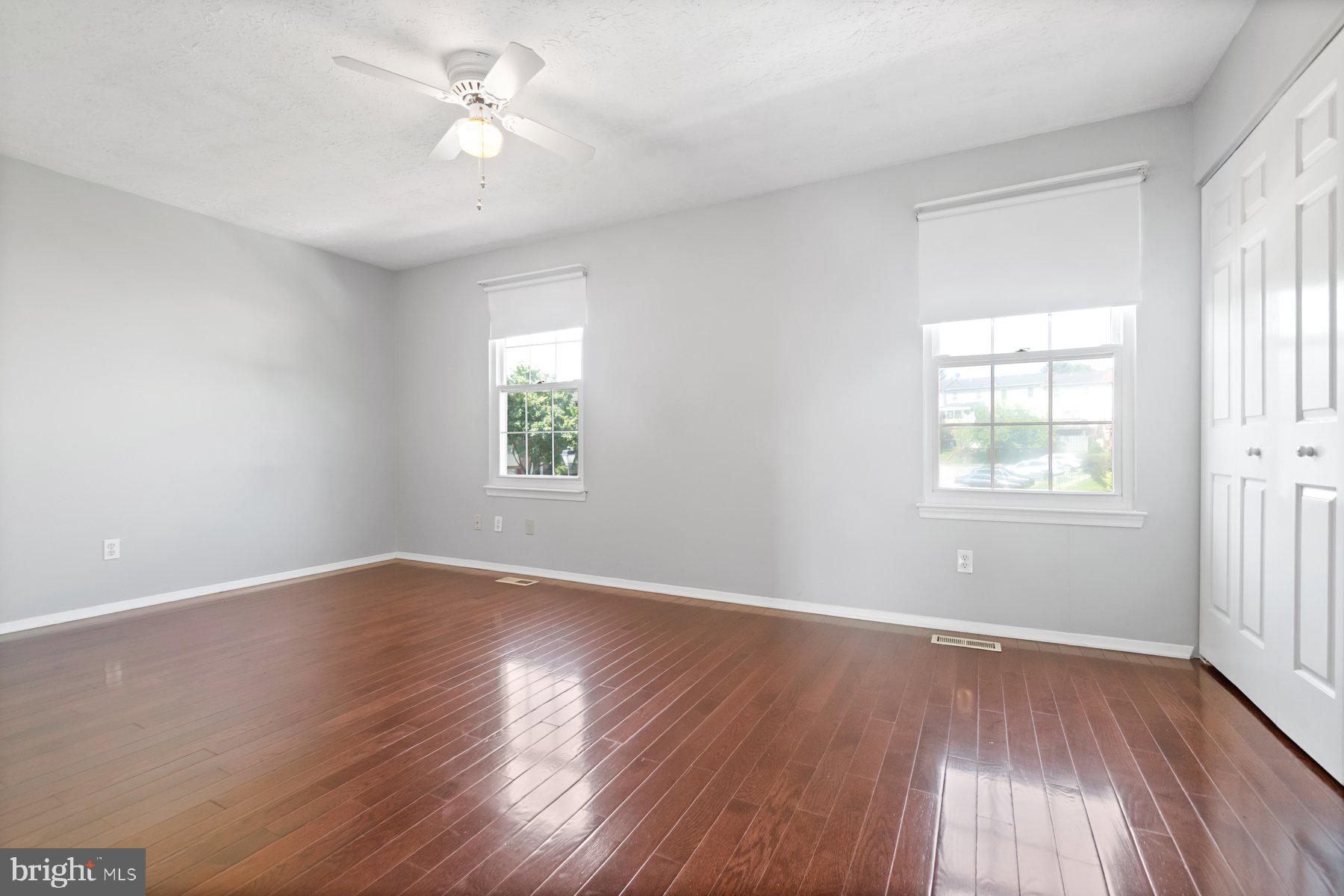 OAKHURST - Residential