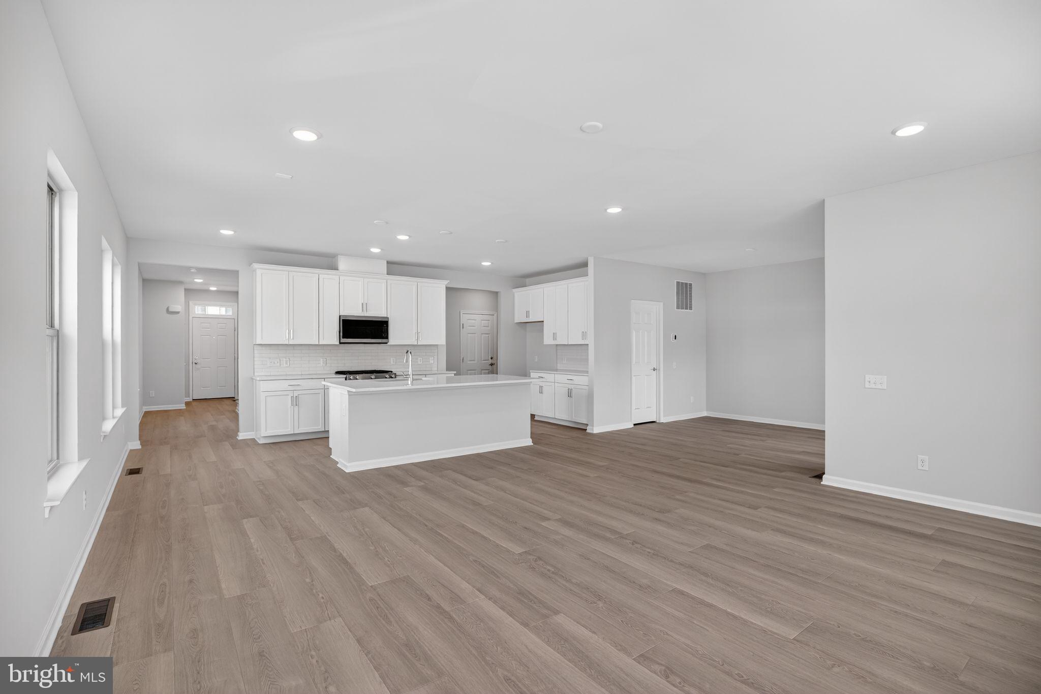 LIBERTY RIDGE - Residential