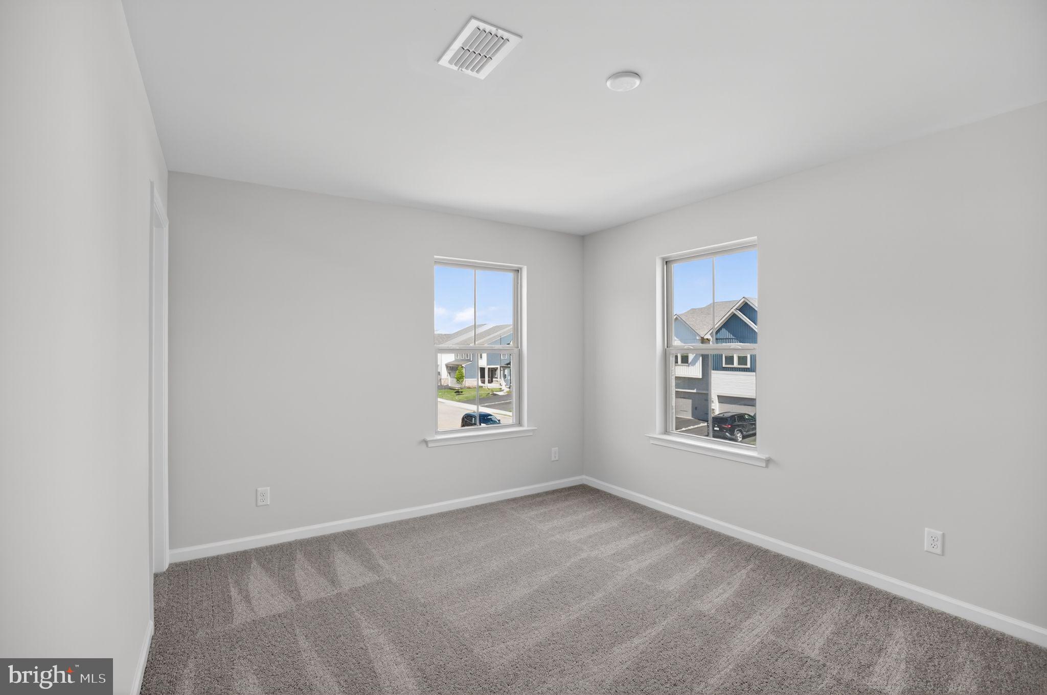 LIBERTY RIDGE - Residential