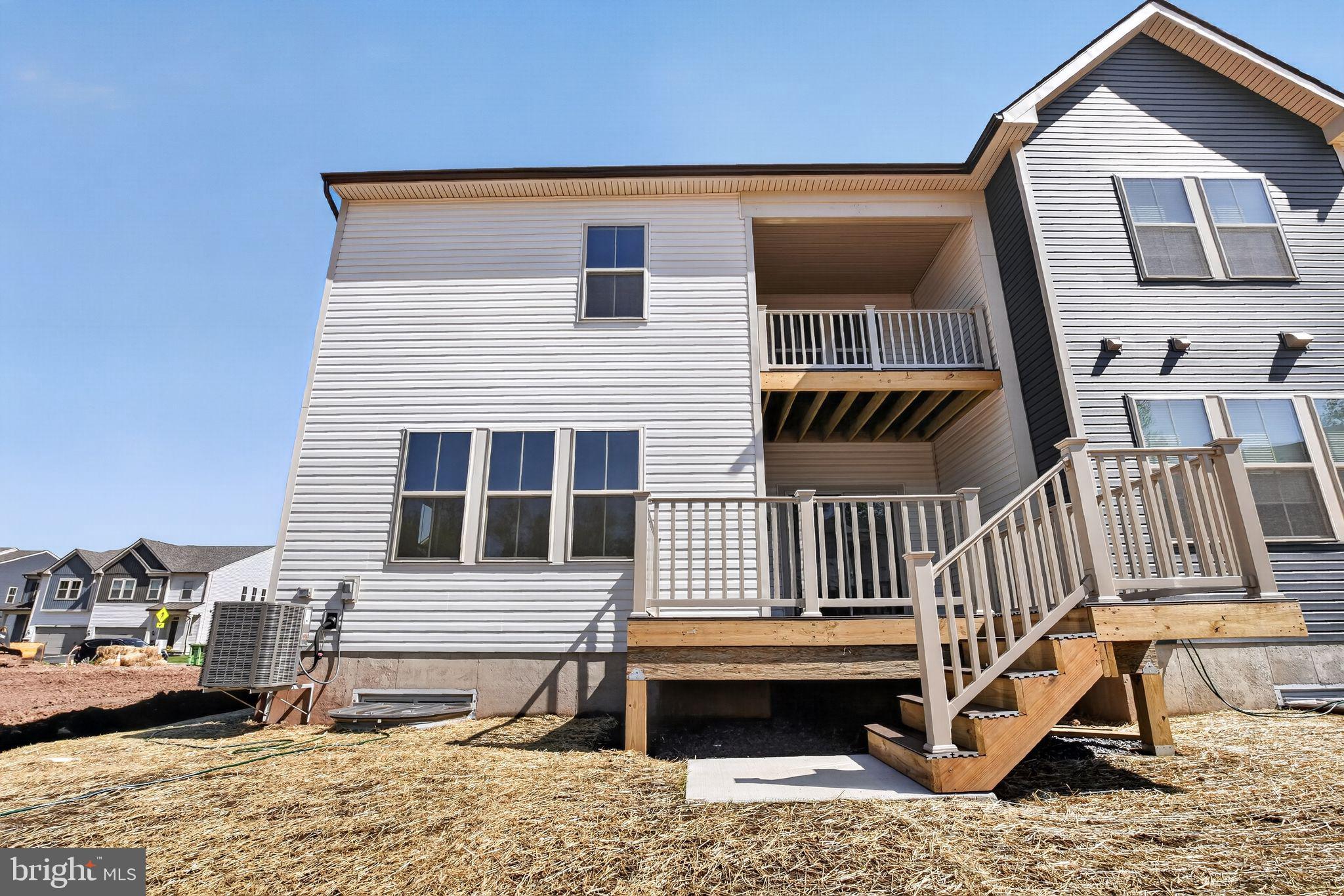 LIBERTY RIDGE - Residential