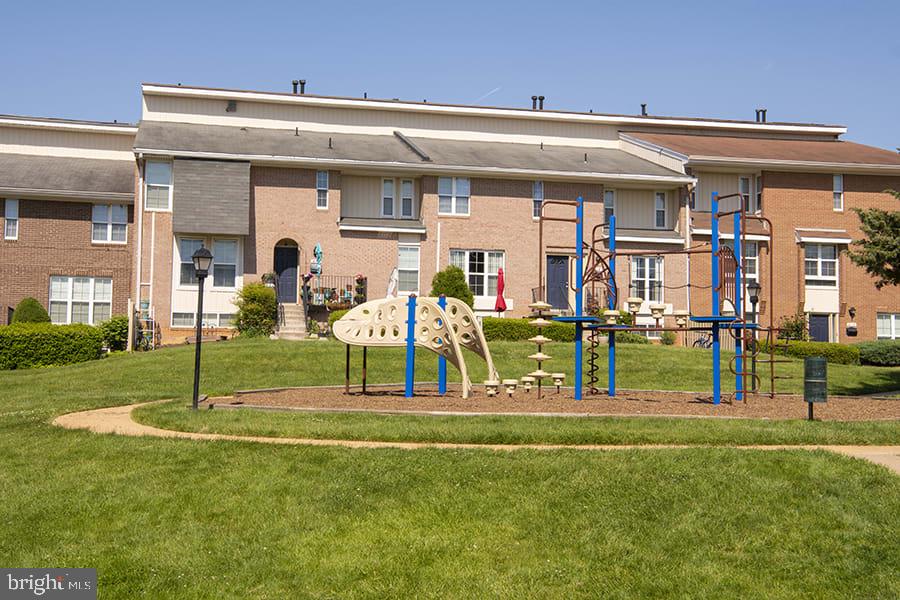 1699 YALE PLACE 3B-405