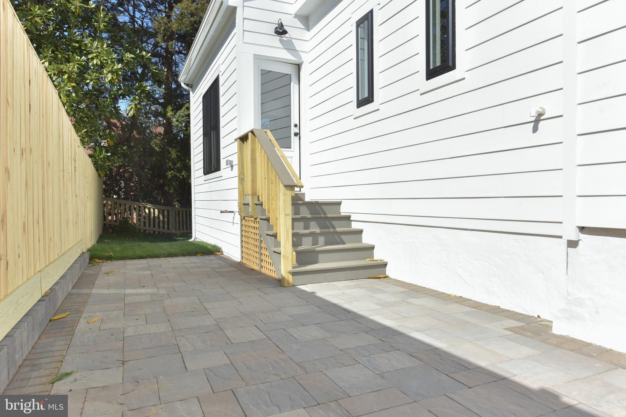 BRADDOCK HEIGHTS - Residential