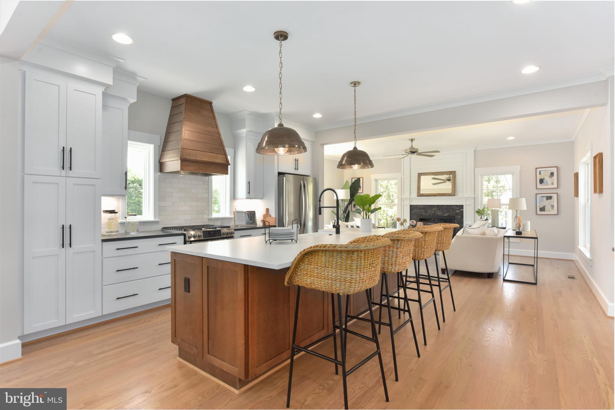 BRADDOCK HEIGHTS - Residential