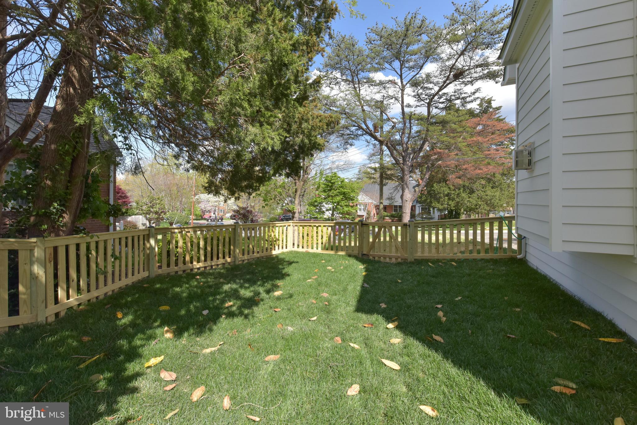 BRADDOCK HEIGHTS - Residential