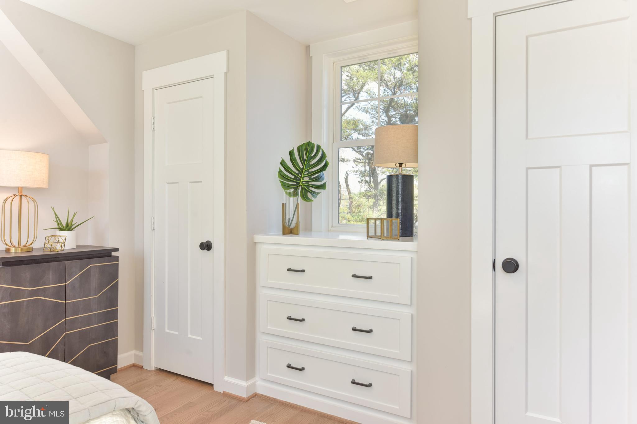 BRADDOCK HEIGHTS - Residential