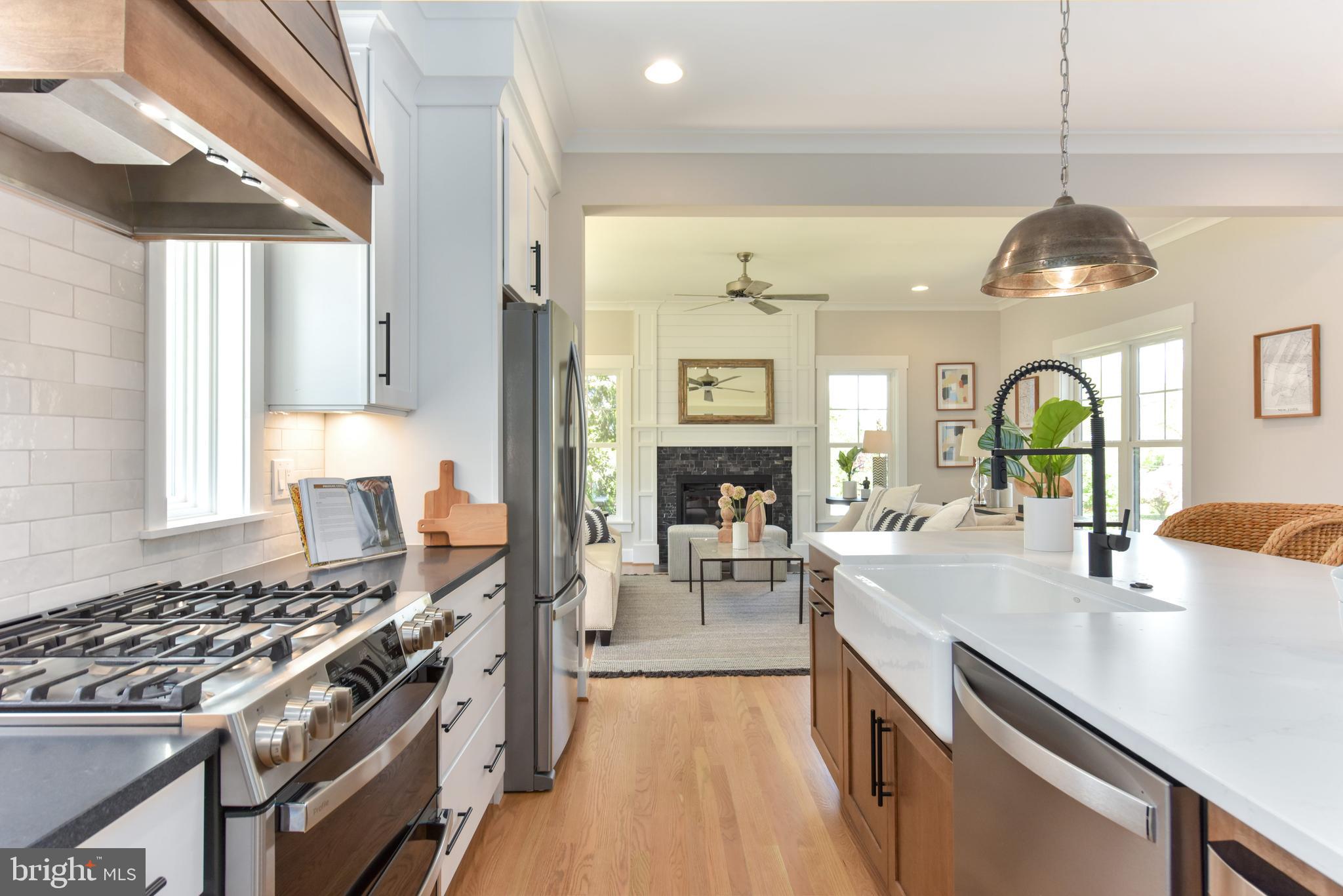 BRADDOCK HEIGHTS - Residential