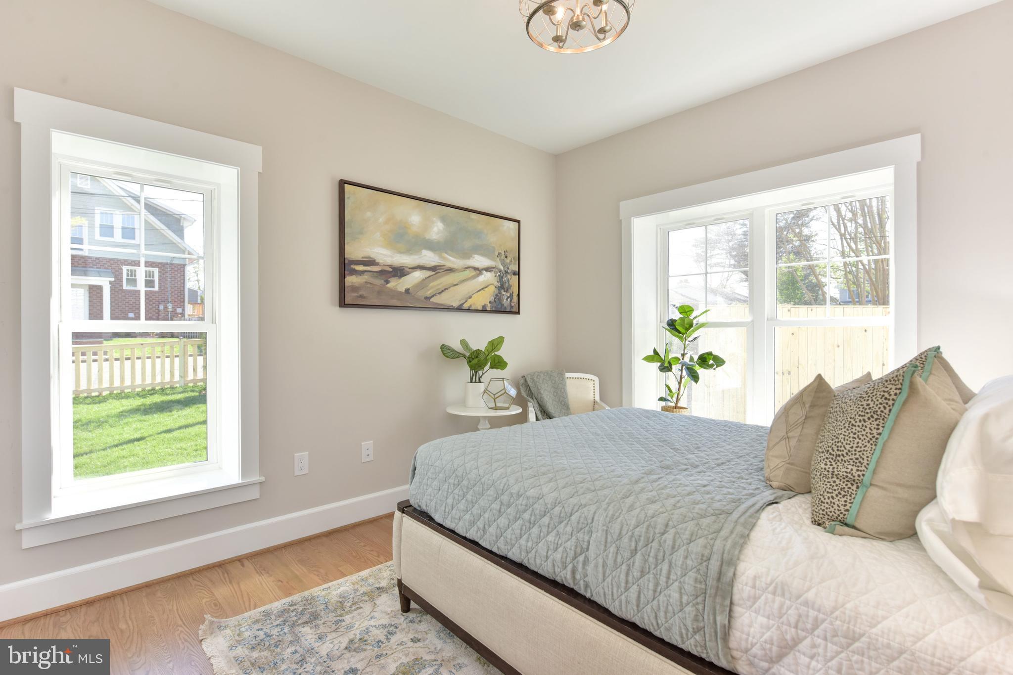 BRADDOCK HEIGHTS - Residential