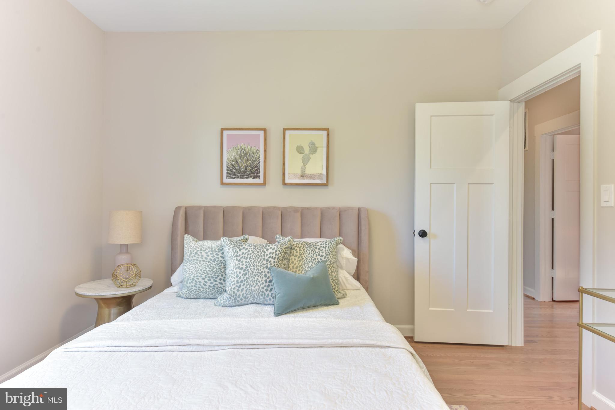 BRADDOCK HEIGHTS - Residential