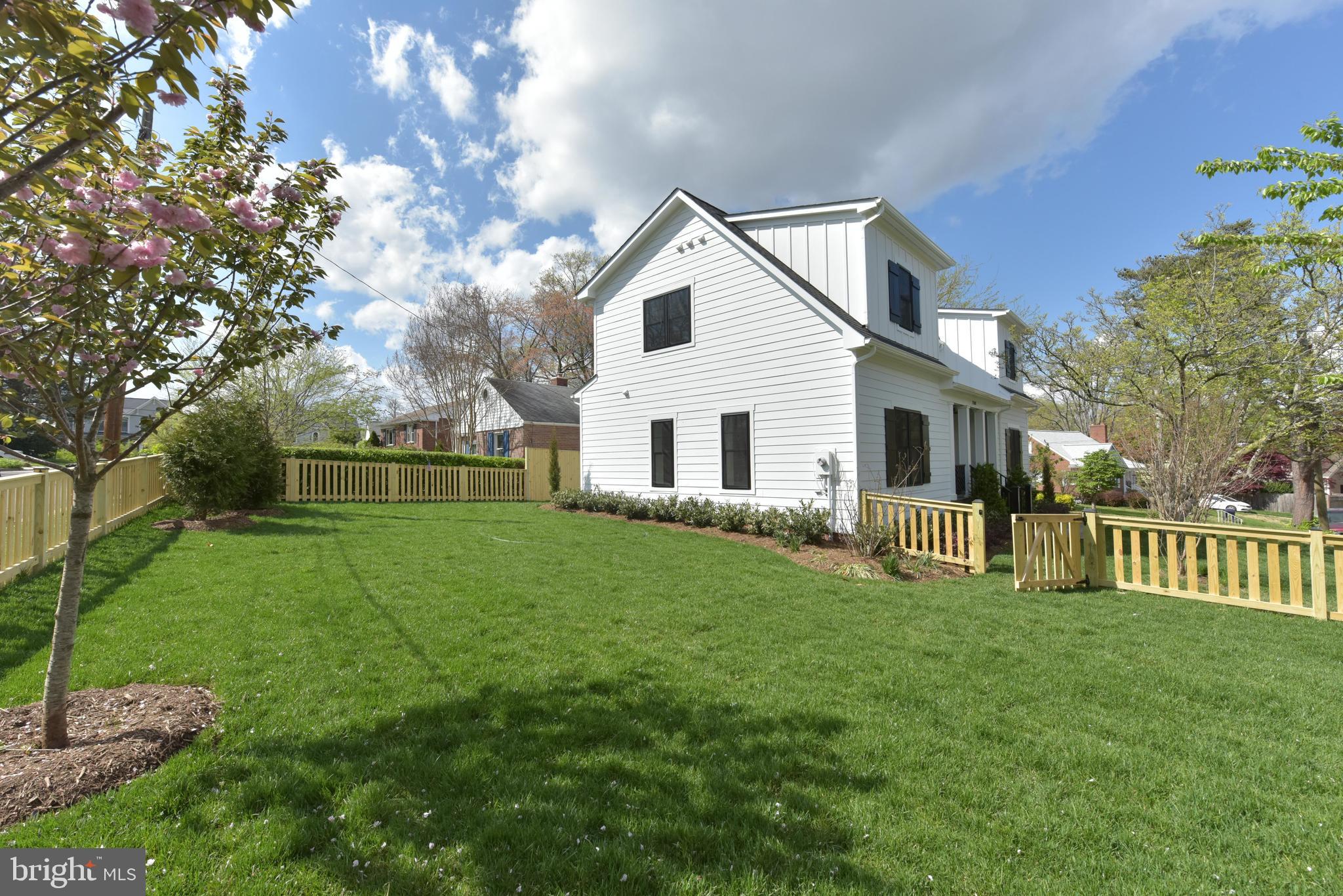 BRADDOCK HEIGHTS - Residential