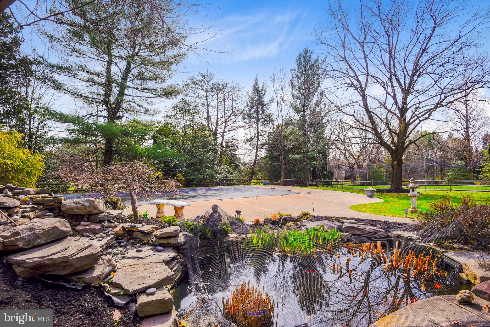 FOX CHAPEL - Residential