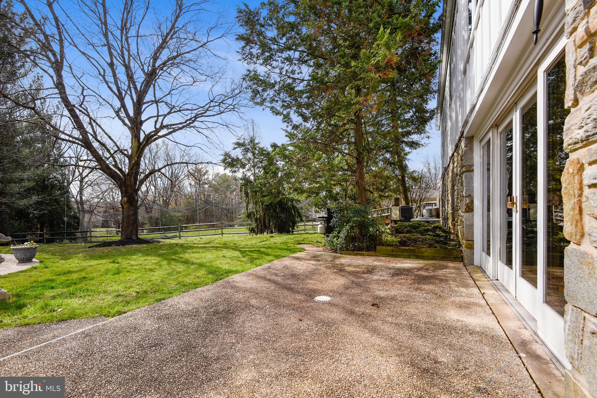 FOX CHAPEL - Residential