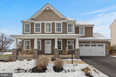 Photo of 6001 Bayberry Avenue, Manheim, PA 17545 (MLS # PALA2046788)