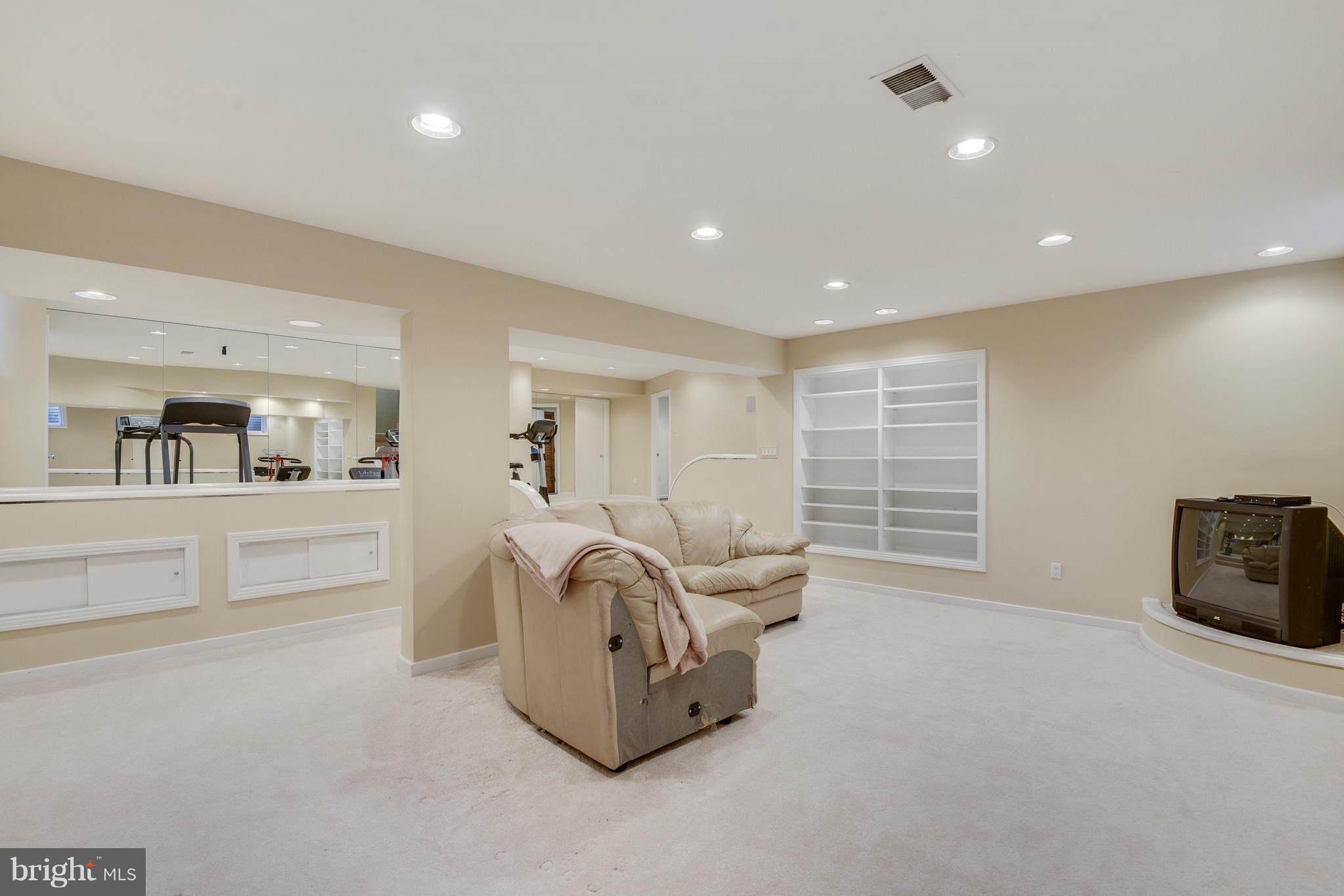 AVENEL - Residential