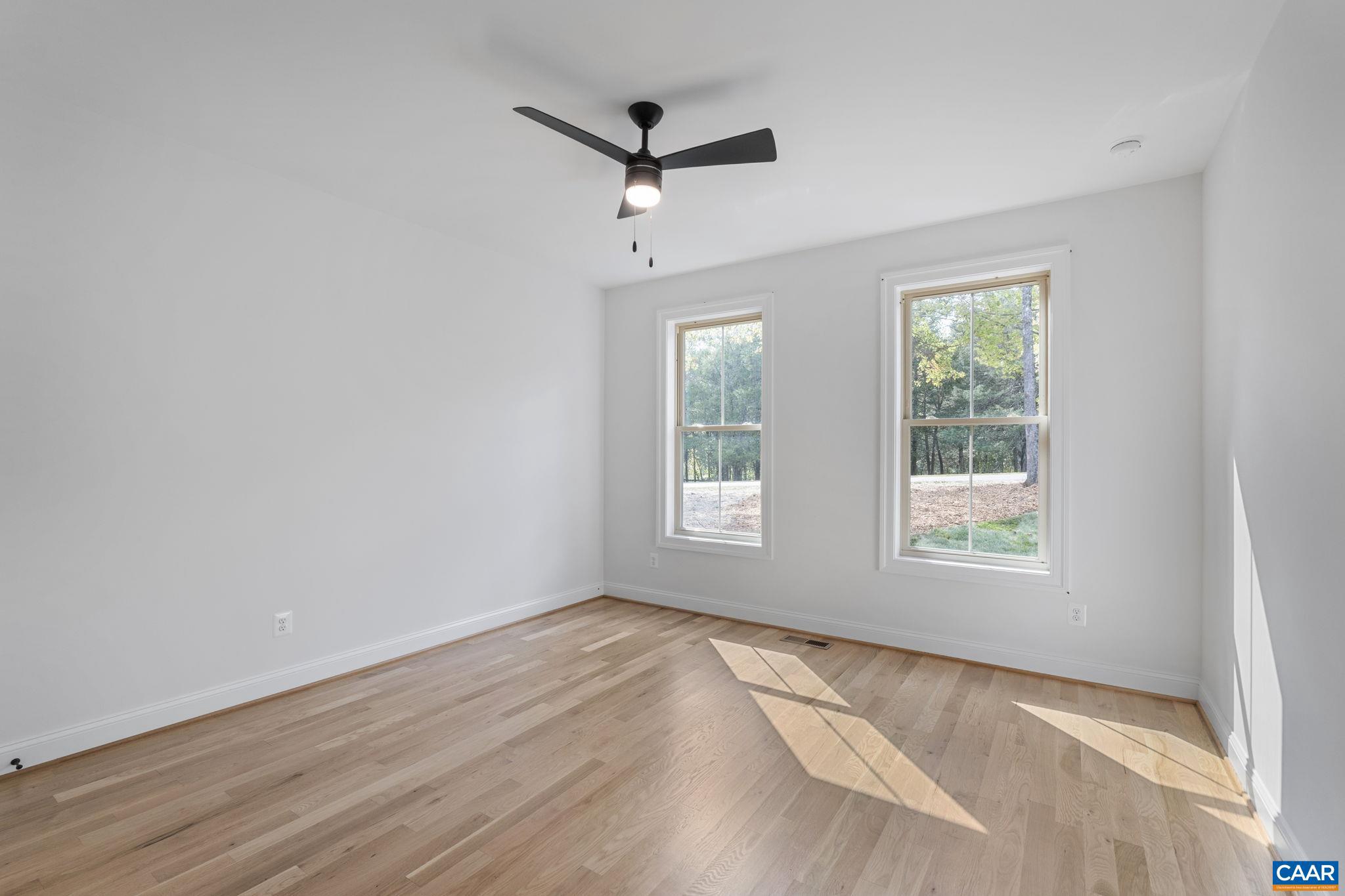 NORTH PINES - Residential