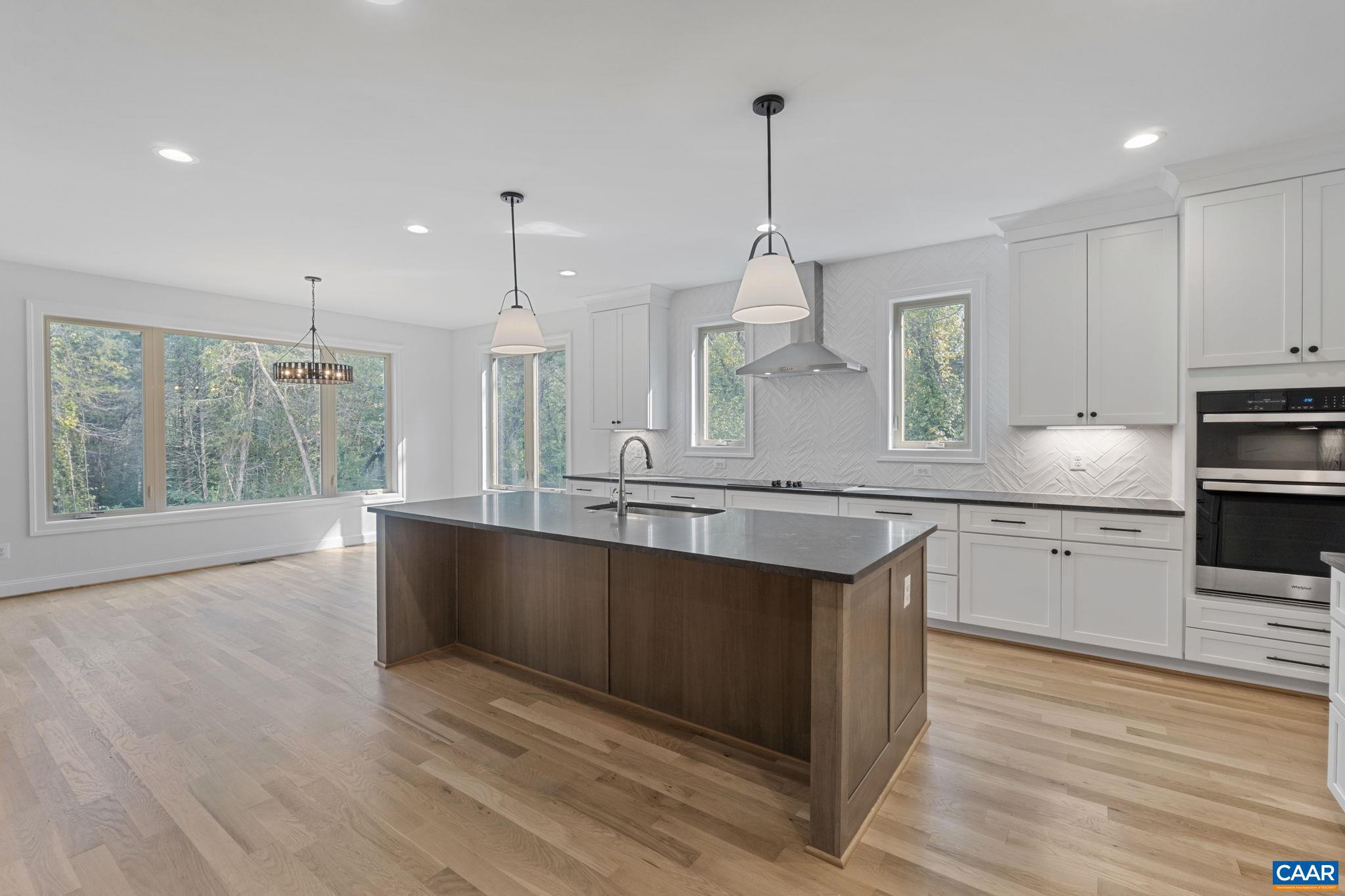 NORTH PINES - Residential