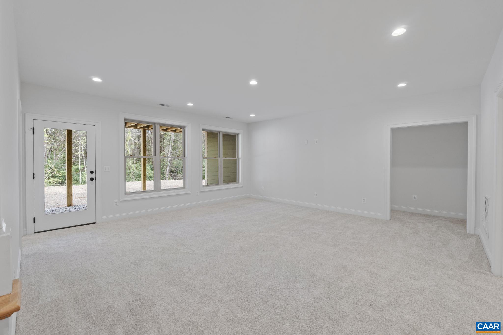 NORTH PINES - Residential