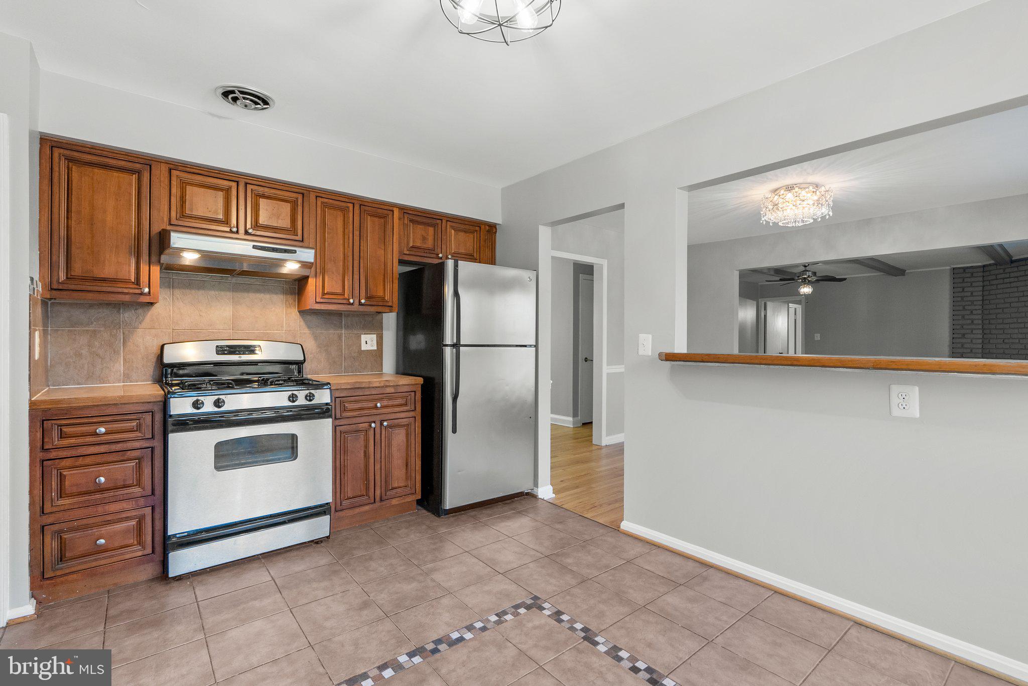 MARLTON - Residential