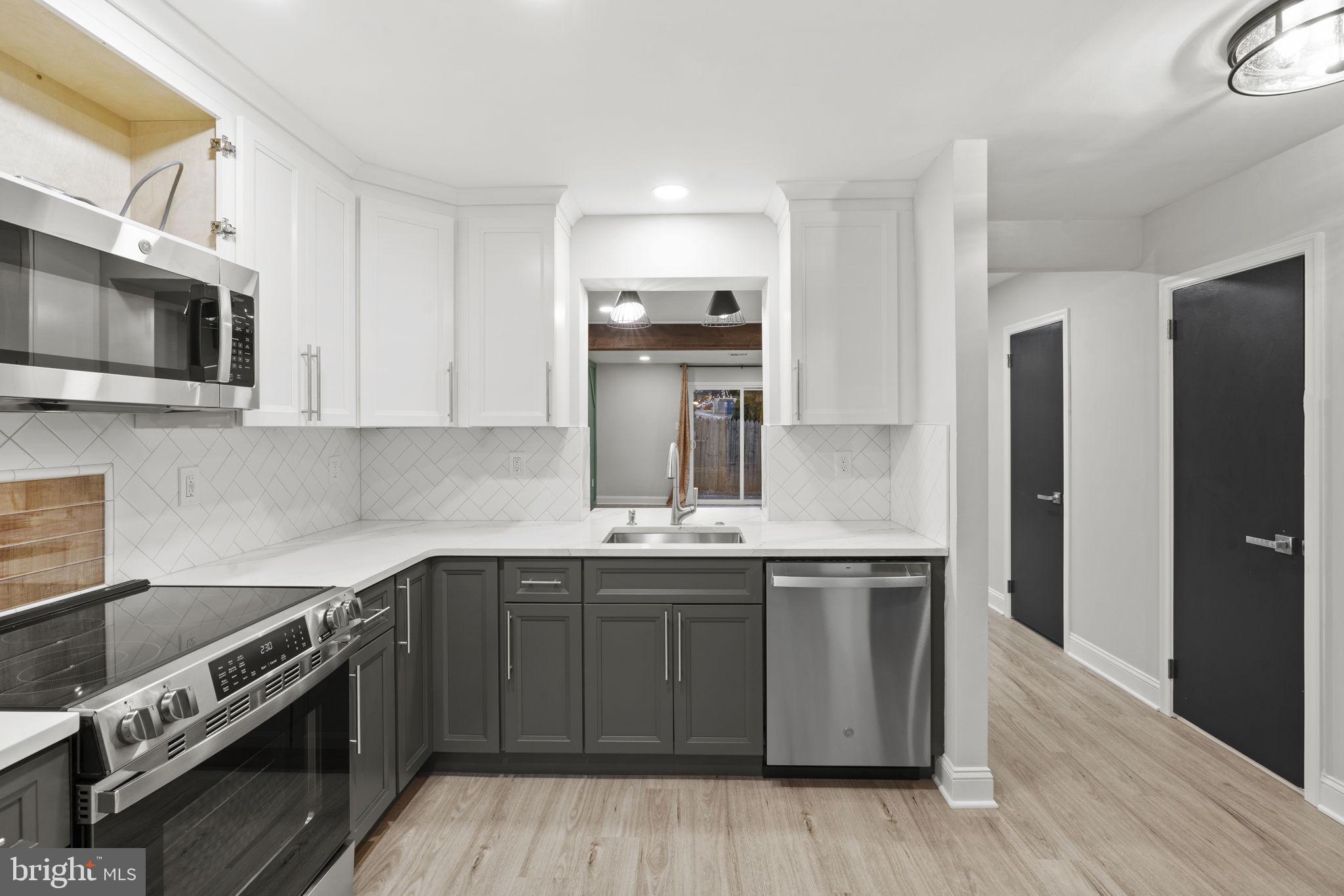 ELKINS PARK - Residential