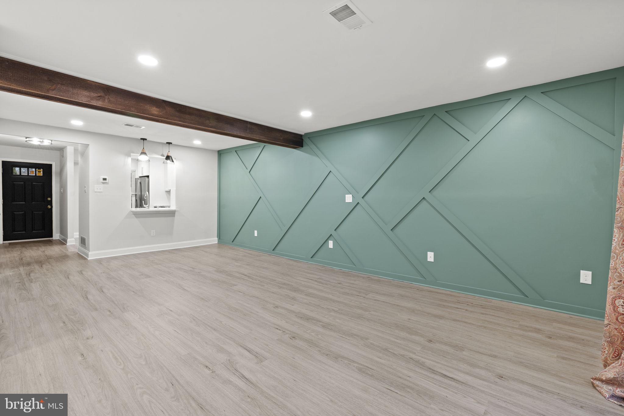 ELKINS PARK - Residential