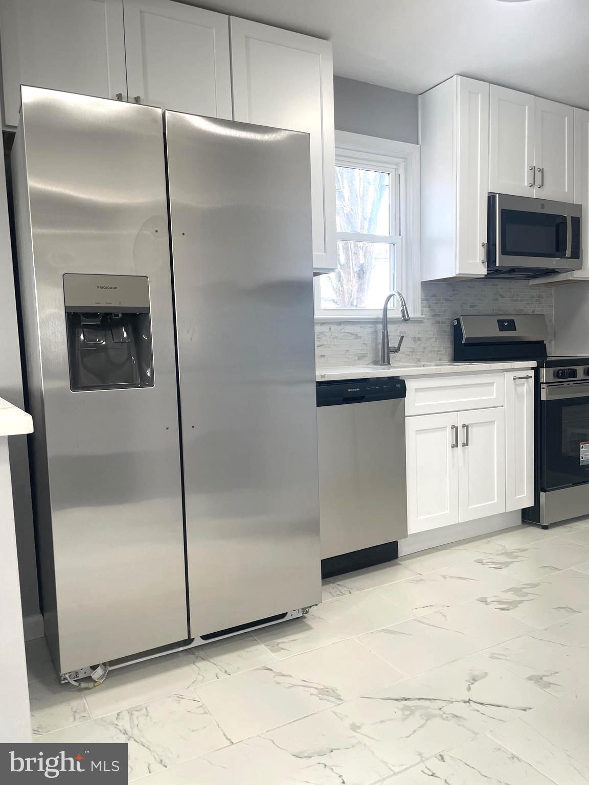 BUCKLERS - Residential