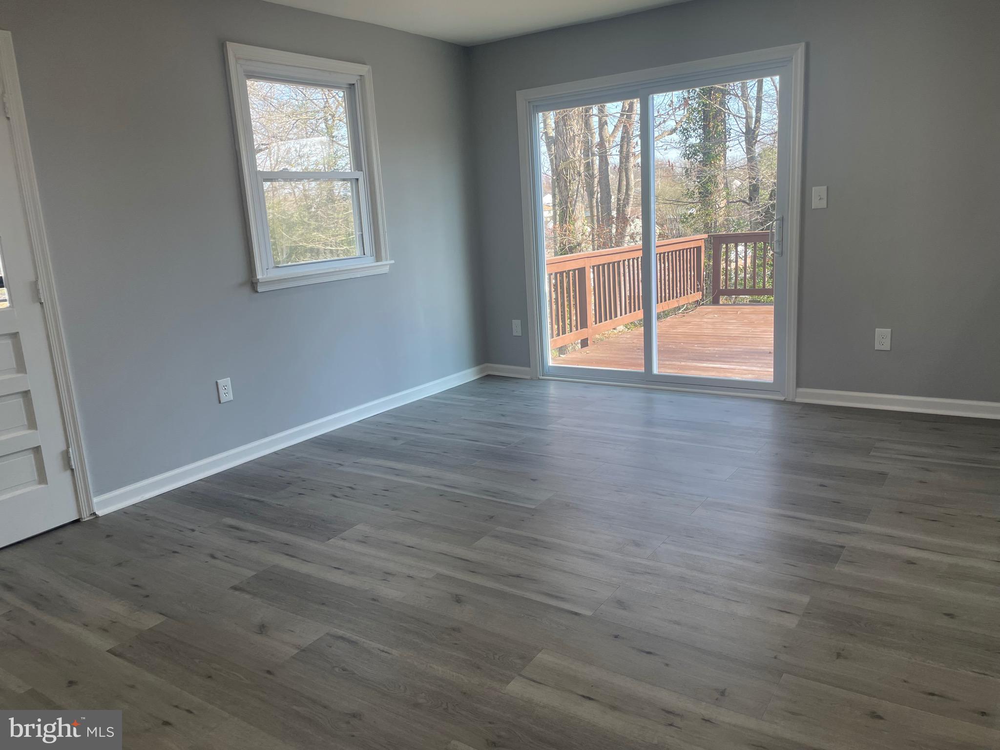 BUCKLERS - Residential