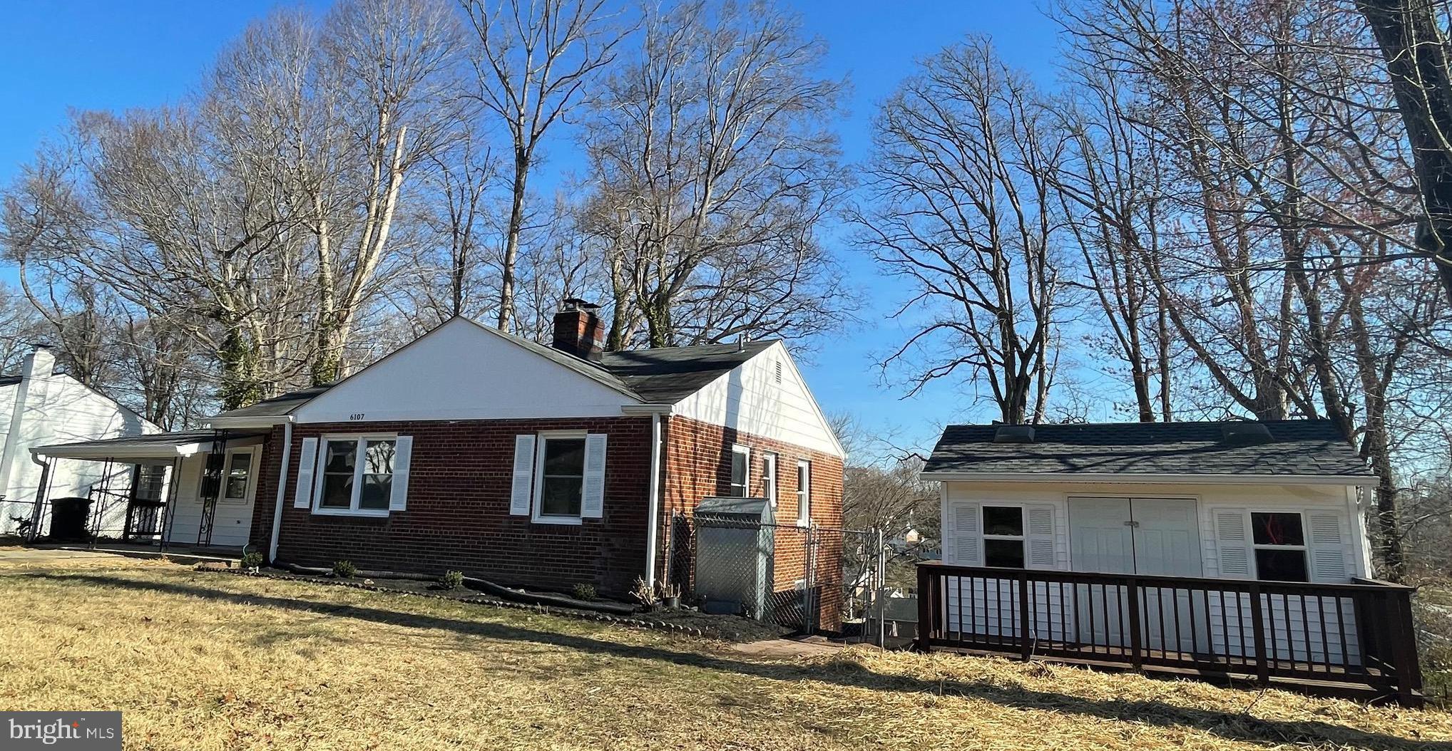 BUCKLERS - Residential