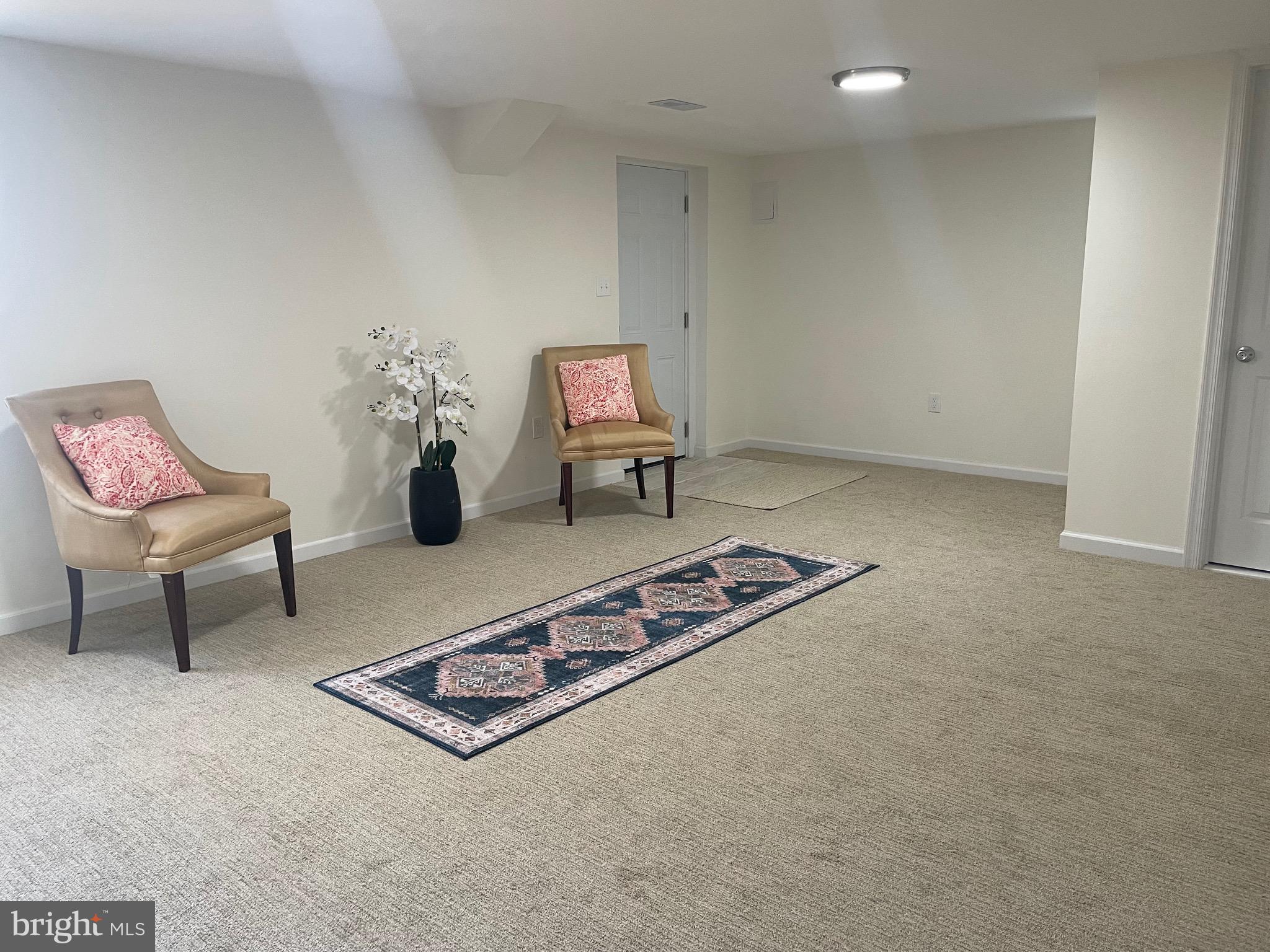 BUCKLERS - Residential