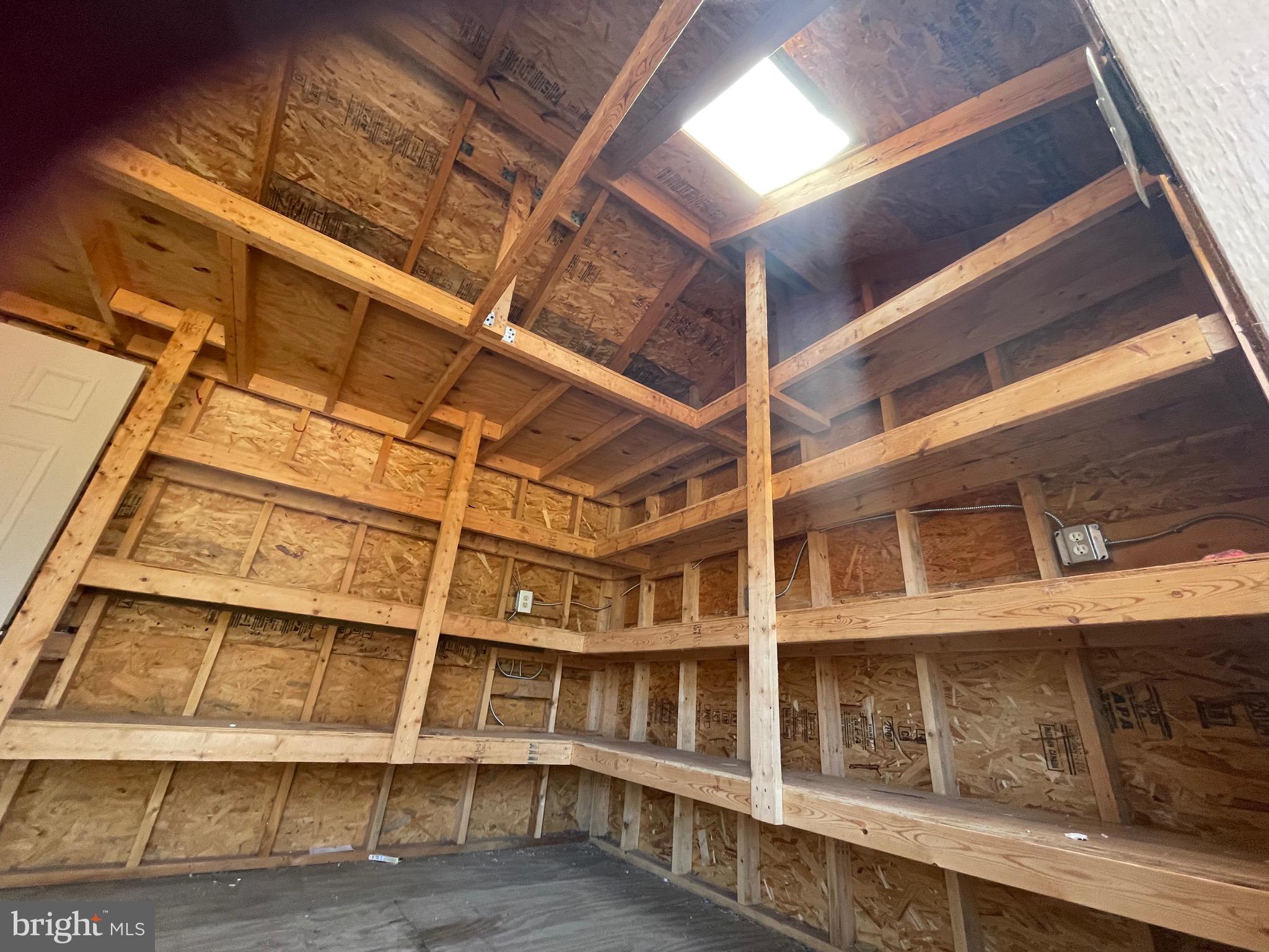 BUCKLERS - Residential