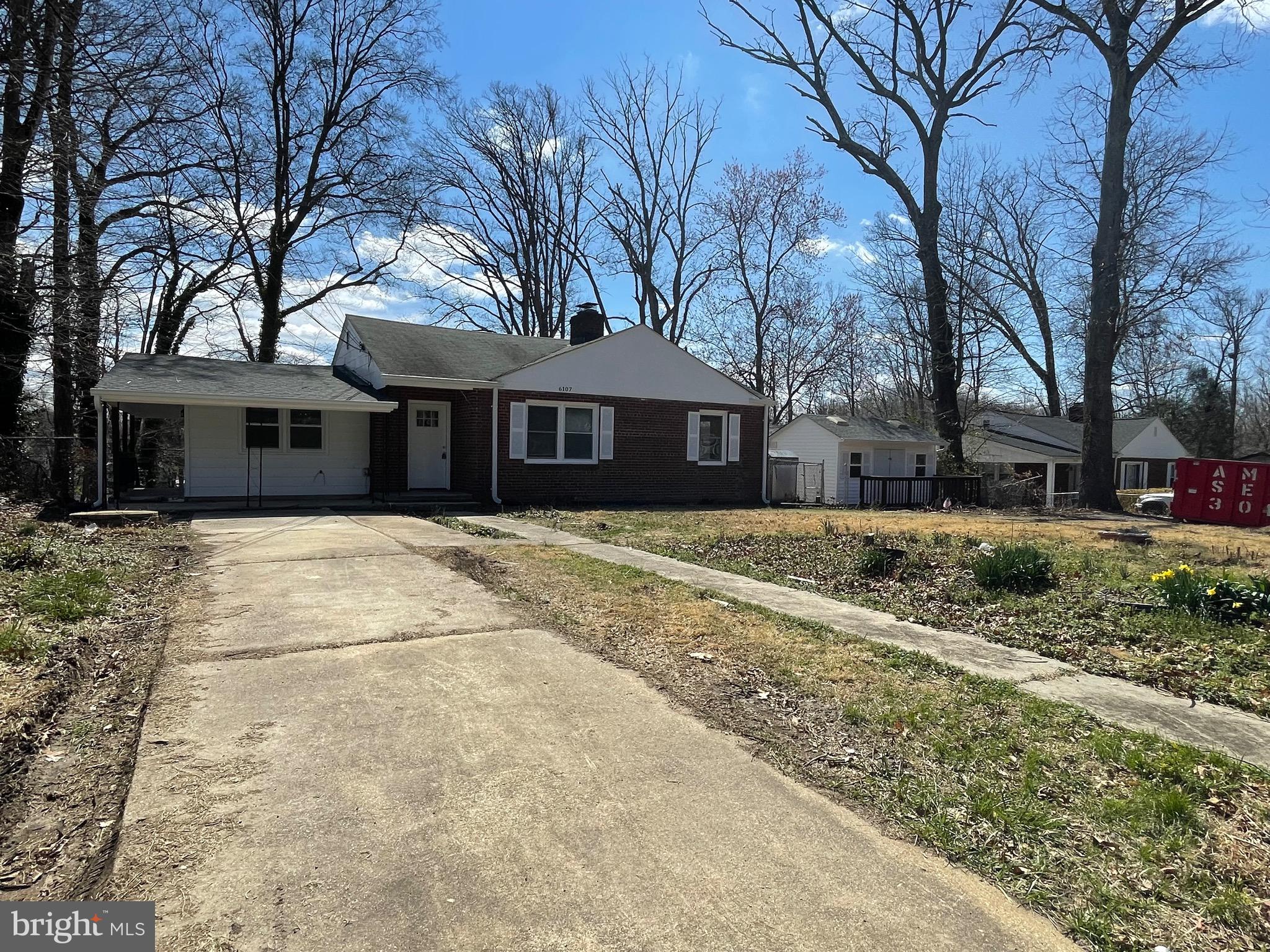 BUCKLERS - Residential