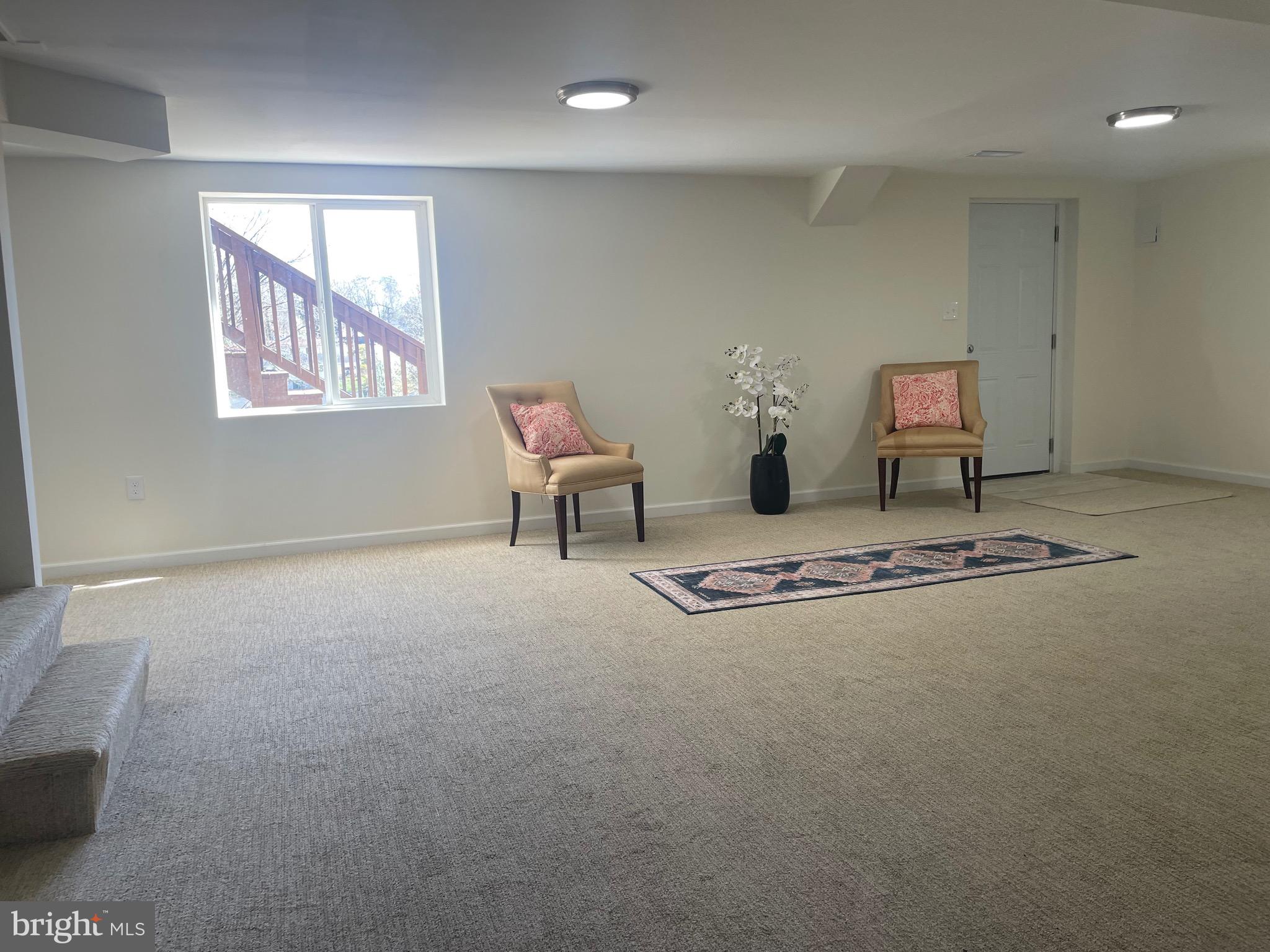 BUCKLERS - Residential