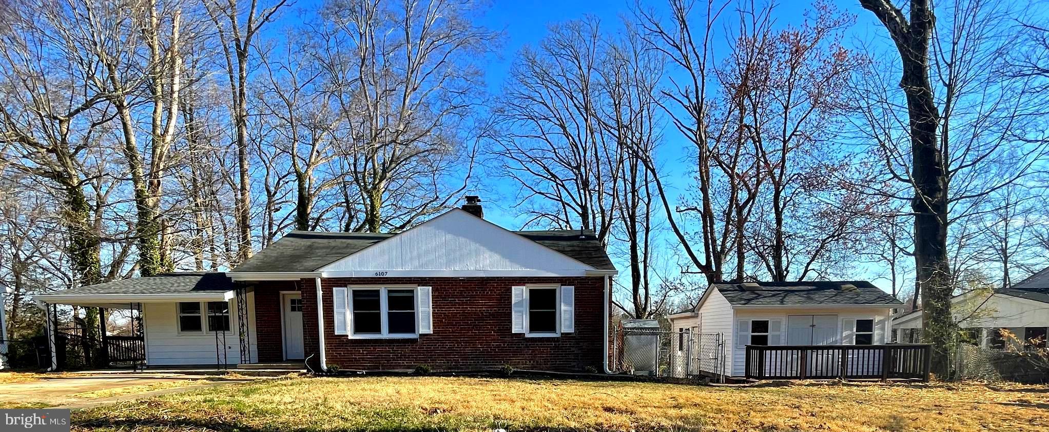 BUCKLERS - Residential