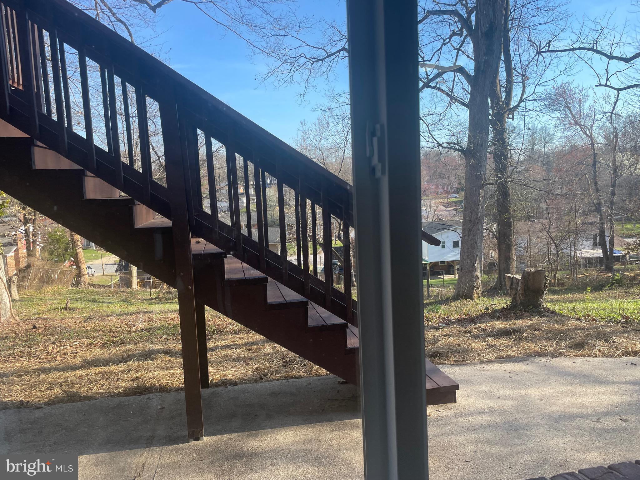 BUCKLERS - Residential