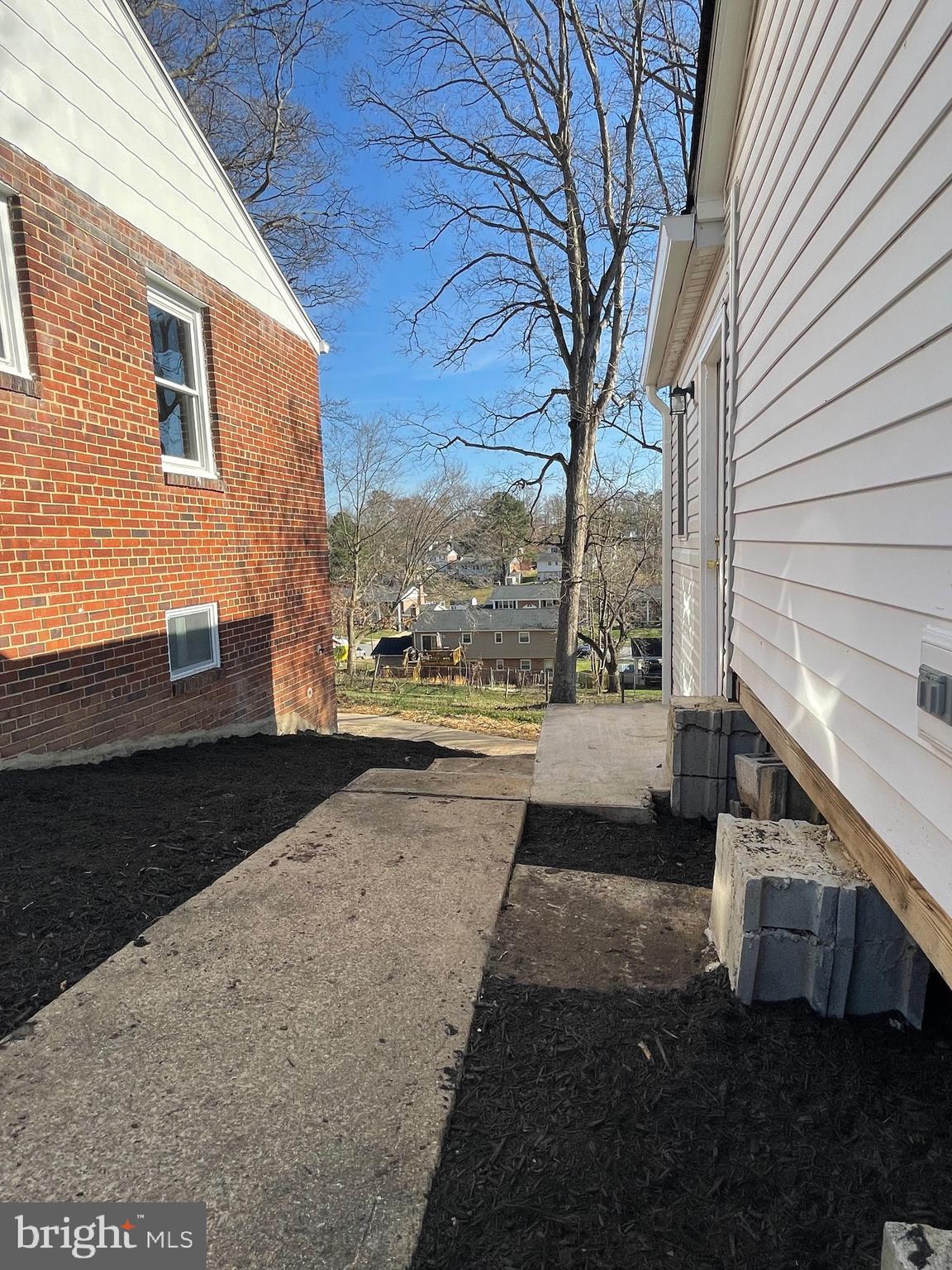 BUCKLERS - Residential