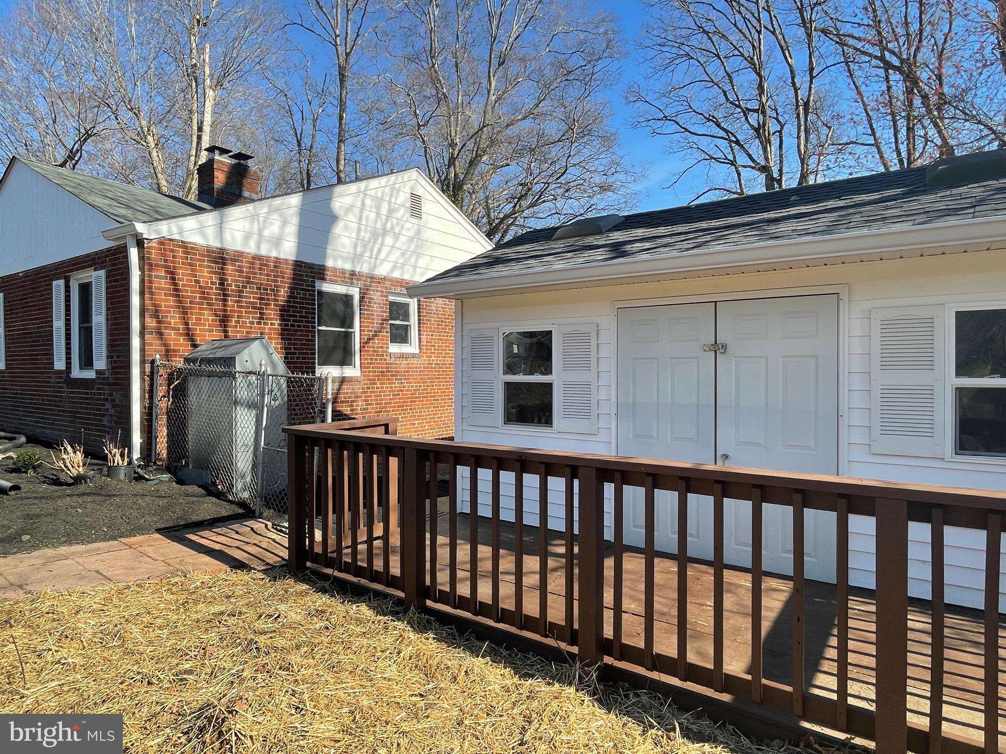 BUCKLERS - Residential