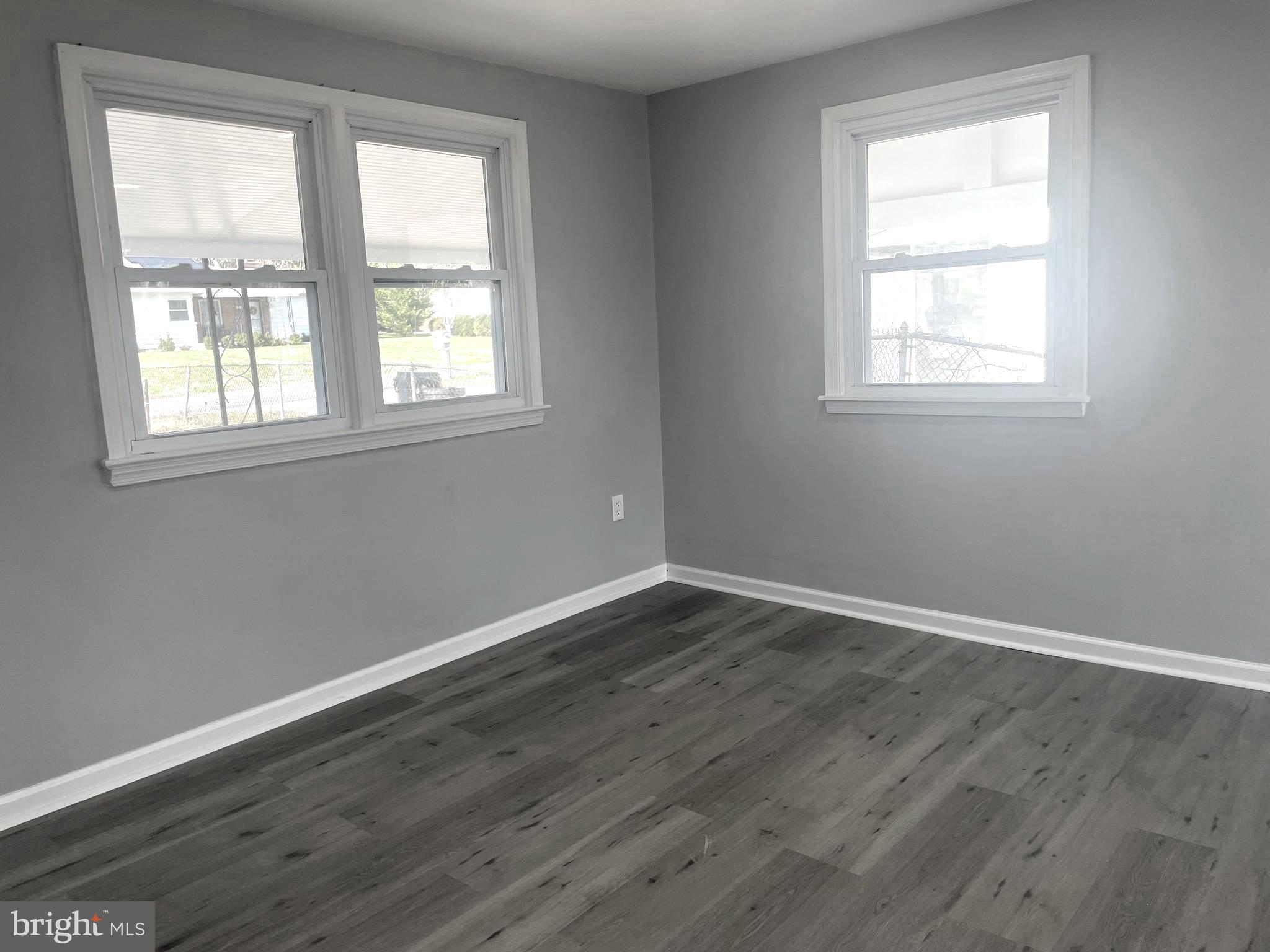 BUCKLERS - Residential